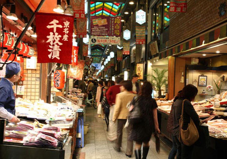 【E览电商】京东开启“日本馆”；Uber全球遇阻：遭加拿大出租车司机集体抗议……